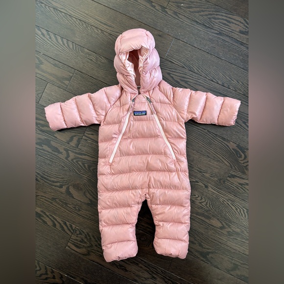 Patagonia Other - Patagonia down sweater infant bunting suit